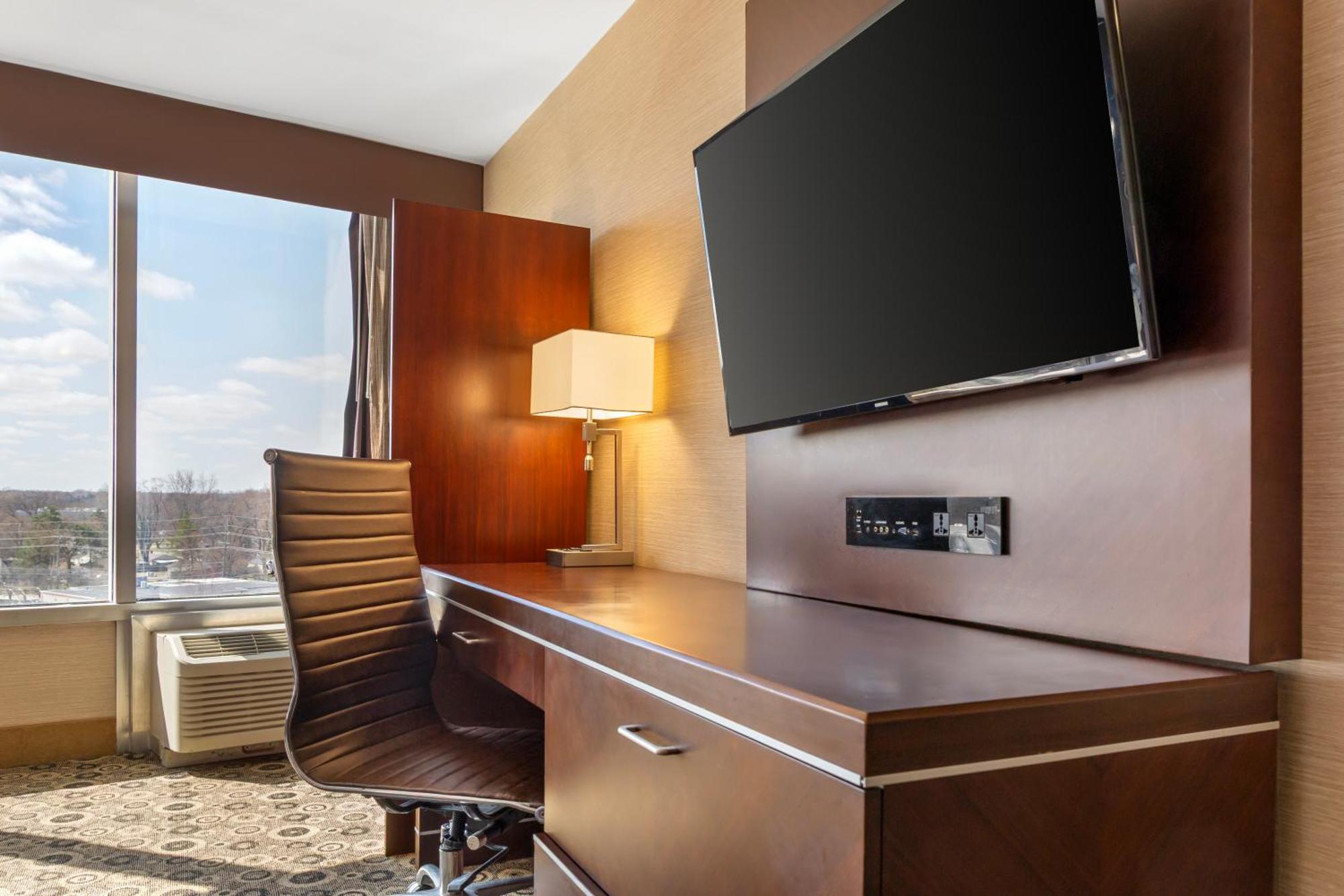 Radisson Hotel Southfield-Detroit エクステリア 写真
