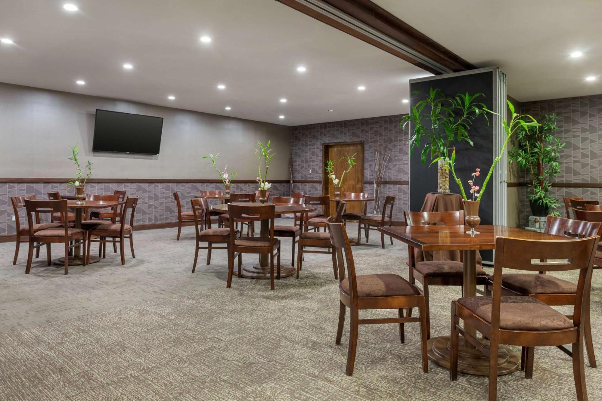 Radisson Hotel Southfield-Detroit エクステリア 写真