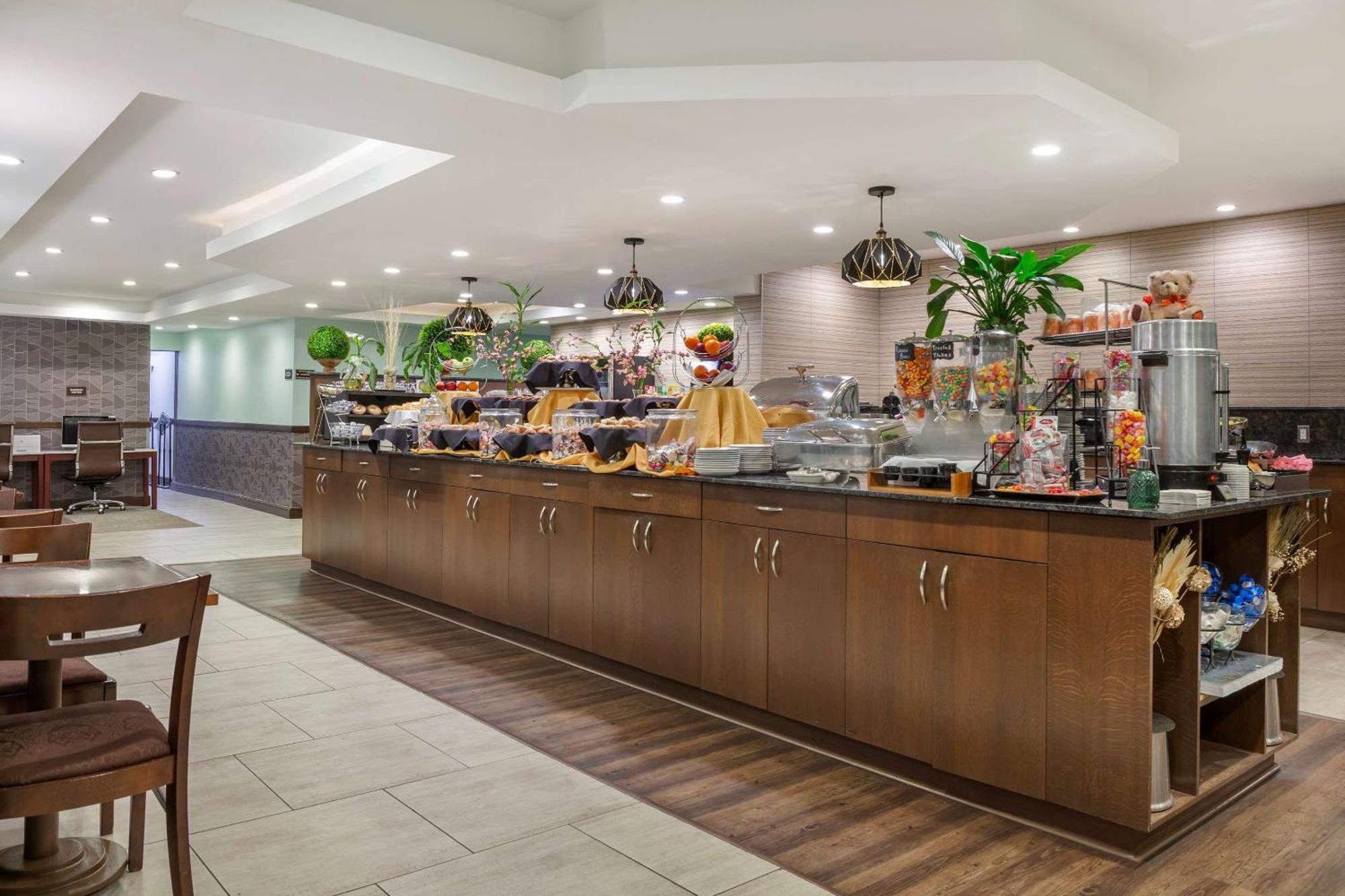Radisson Hotel Southfield-Detroit エクステリア 写真