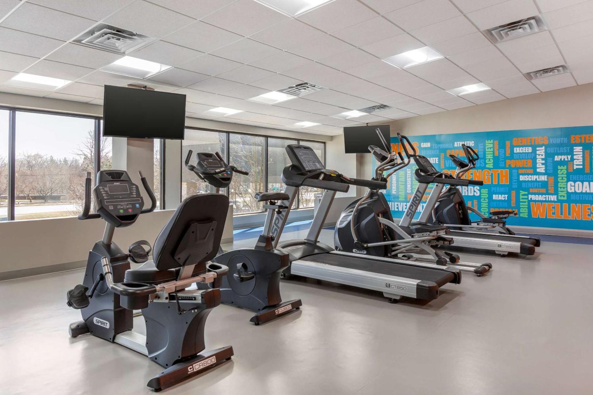 Radisson Hotel Southfield-Detroit エクステリア 写真