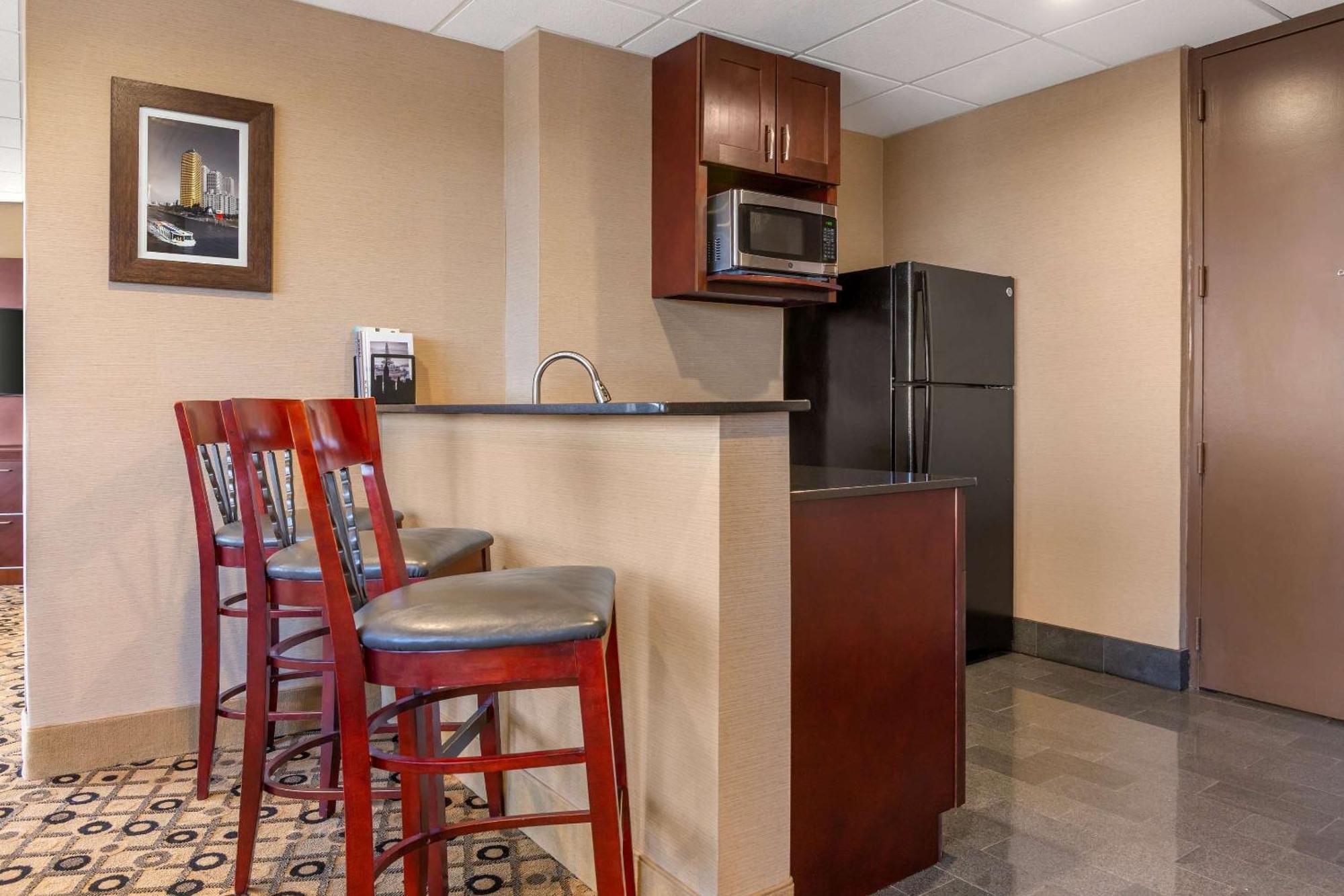 Radisson Hotel Southfield-Detroit エクステリア 写真