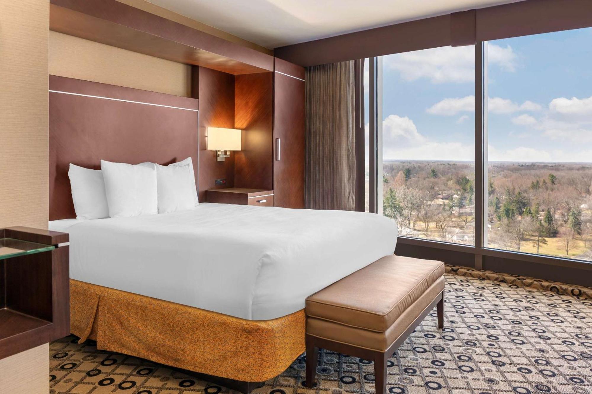 Radisson Hotel Southfield-Detroit エクステリア 写真
