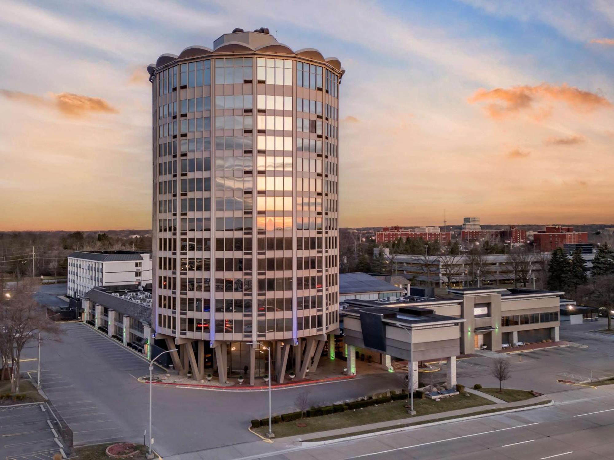 Radisson Hotel Southfield-Detroit エクステリア 写真
