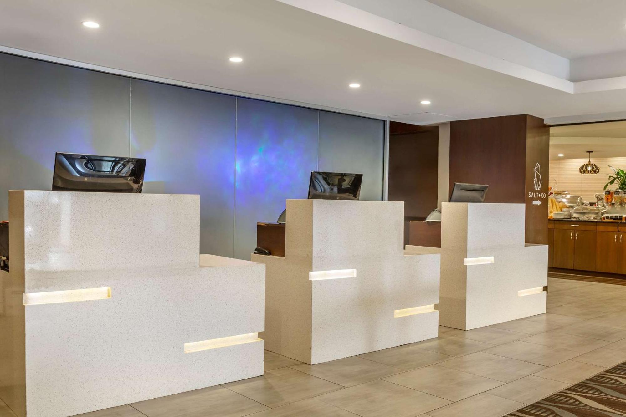 Radisson Hotel Southfield-Detroit エクステリア 写真